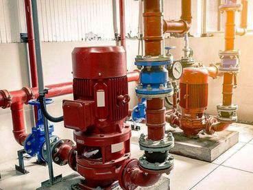 ���̰���